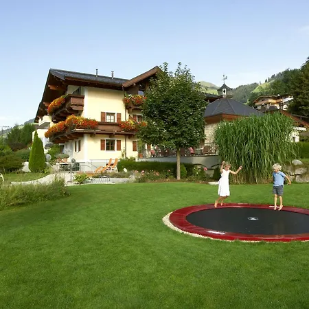Hubertus 4* Brixen im Thale