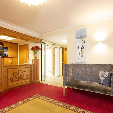 Hotel Hubertus Brixen im Thale