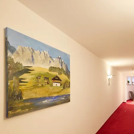 Hotel Hubertus 4*