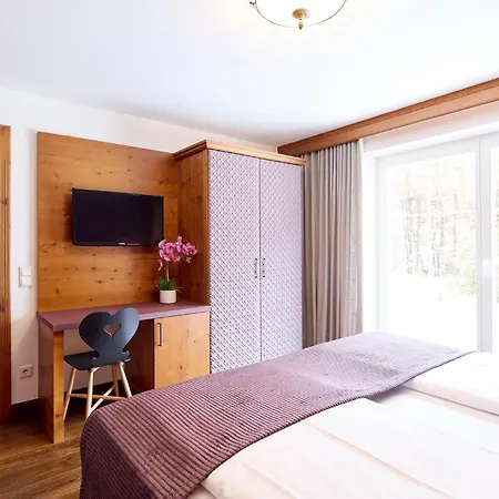 Hubertus Отель Бриксен-им-Тале