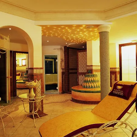 Hotel Hubertus 4*