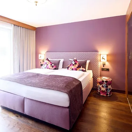 Hotel Hubertus 4*